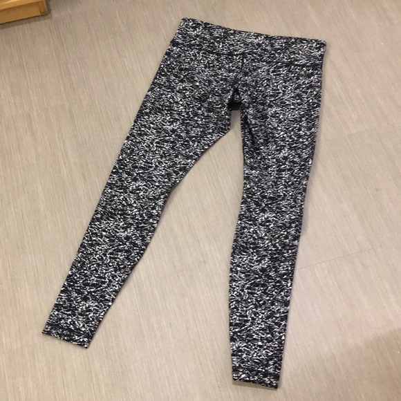 lululemon athletica Pants - Lululemon marble leggings 12